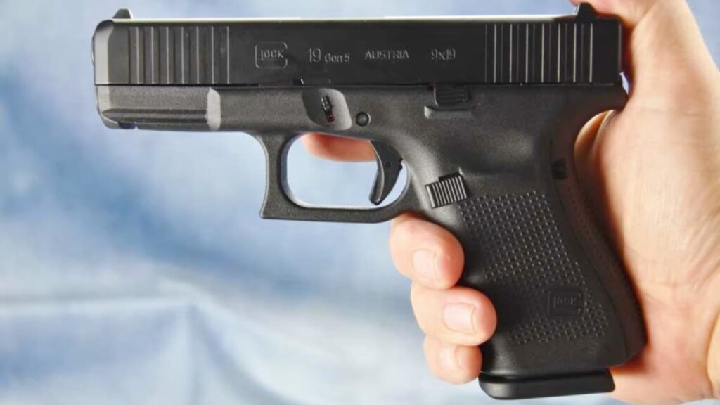 The Glock sight setup that looks right but slows you down