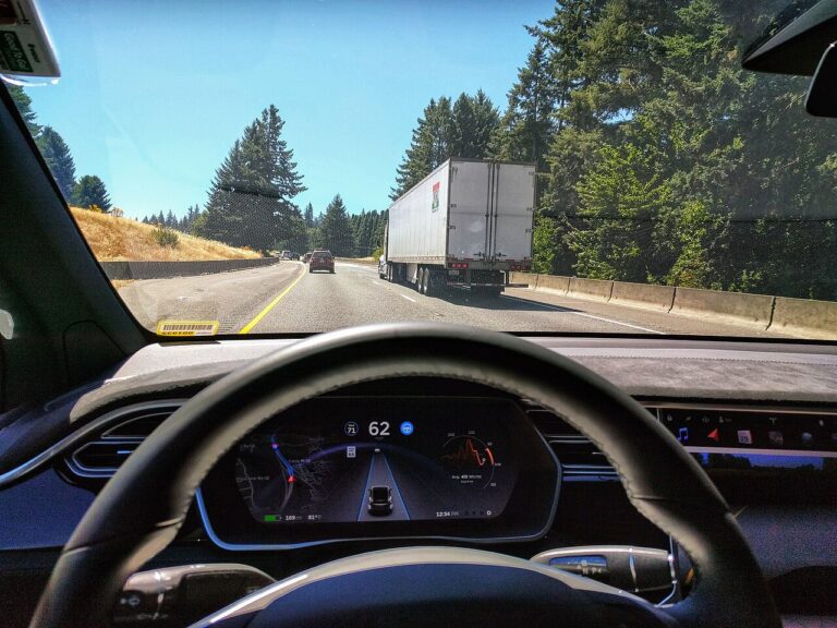 Drivers stunned to learn the turn-signal clicking sound serves an important safety function: The hidden reason behind this familiar noise