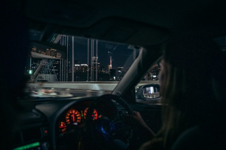 Automotive experts explain how the familiar turn signal click prevents accidents